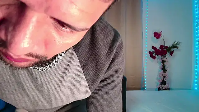 LucasGaeel online show from February 21, 2026, 12:40 pm