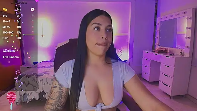 kloe28 online show from June 2, 2026, 3:39 am