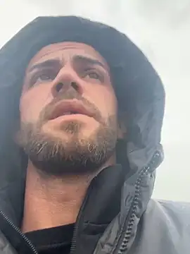 sexyman1936 online show from October 24, 2025, 8:35 am