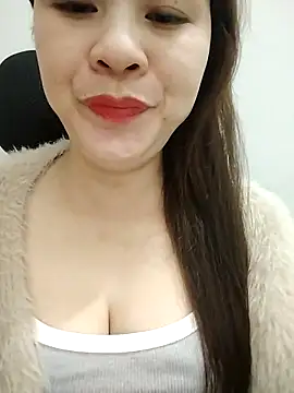 Girl Shy2000 online show from December 4, 2025, 12:15 pm