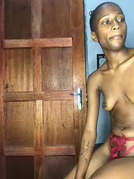 Caramel102004 online show from February 26, 2026, 11:27 pm