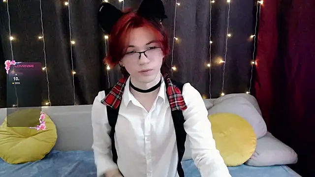 Snapshot of evan_reinhart chatting on November 25, 2025, 1:11 pm evan reinhart online show from November 25, 2025, 1:11 pm