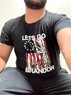 Snapshot of Moisesjrtapia chatting on October 25, 2025, 7:29 am Moisesjrtapia online show from October 25, 2025, 7:29 am