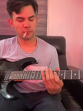 Snapshot of Moisesjrtapia chatting on February 25, 2026, 9:14 pm Moisesjrtapia online show from February 25, 2026, 9:14 pm