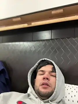 Snapshot of Moisesjrtapia chatting on January 19, 2026, 2:10 pm Moisesjrtapia online show from January 19, 2026, 2:10 pm