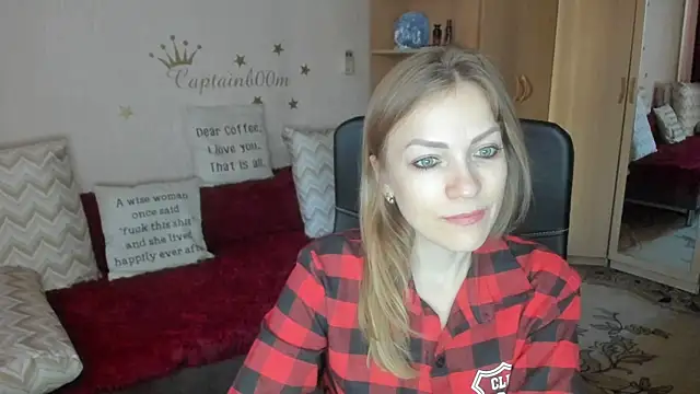 Tiffany Bates online show from September 29, 2025, 9:49 am