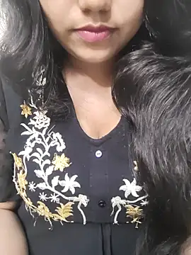 Snapshot of Miss_Rose__ chatting on October 3, 2025, 4:19 pm Miss Rose   online show from October 3, 2025, 4:19 pm