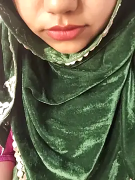 Miss Rose   online show from February 19, 2026, 5:37 am