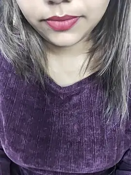 Miss Rose   online show from November 4, 2025, 6:28 am