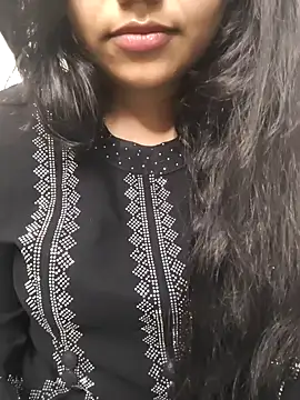 Snapshot of Miss_Rose__ chatting on October 6, 2025, 5:13 pm Miss Rose   online show from October 6, 2025, 5:13 pm