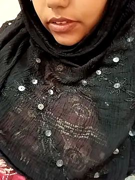 Snapshot of Miss_Rose__ chatting on October 28, 2025, 6:01 am Miss Rose   online show from October 28, 2025, 6:01 am