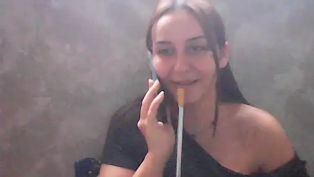 Snapshot of Venoraye chatting on October 25, 2025, 10:25 am Venoraye online show from October 25, 2025, 10:25 am