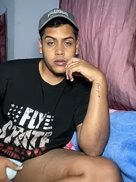 Snapshot of AaronMars_ chatting on October 3, 2025, 3:41 am AaronMars  online show from October 3, 2025, 3:41 am