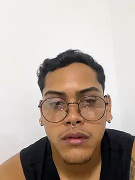 Snapshot of AaronMars_ chatting on October 10, 2025, 11:16 pm AaronMars  online show from October 10, 2025, 11:16 pm