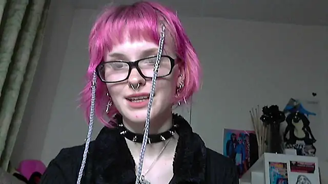 Paradoxy  online show from March 24, 2026, 8:09 pm