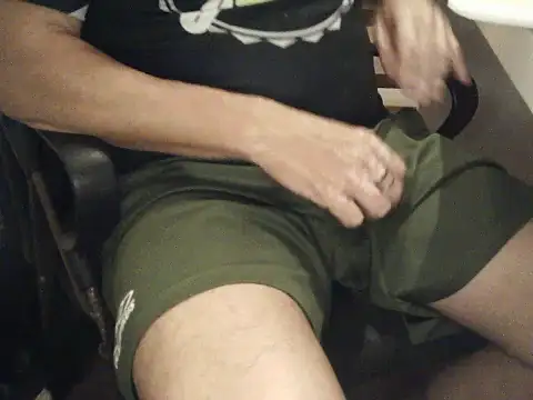 Snapshot of domruanbr chatting on November 23, 2025, 11:37 pm domruanbr online show from November 23, 2025, 11:37 pm