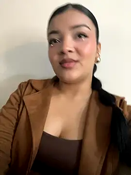 EmmaBlossom online show from October 11, 2025, 6:31 pm