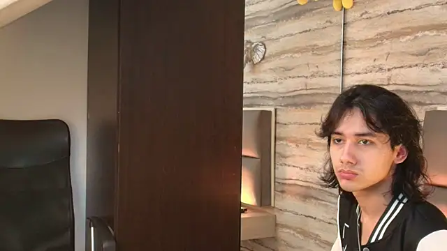 Lovers 21 online show from January 8, 2026, 1:22 am