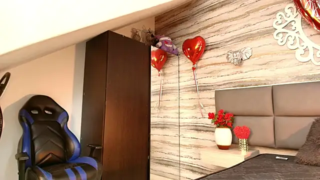 Lovers 21 online show from February 17, 2026, 3:37 am