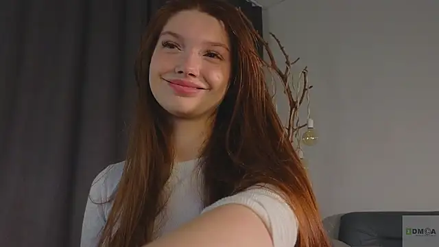 Nicole Broown  online show from June 3, 2026, 9:08 pm