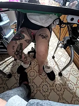 Snapshot of candymaxxx chatting on November 20, 2025, 6:41 pm candymaxxx online show from November 20, 2025, 6:41 pm