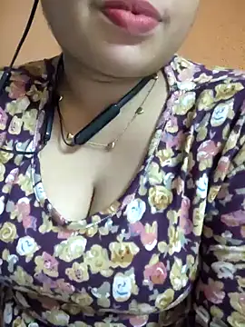 Snapshot of miss_kheyali chatting on October 9, 2025, 7:14 pm miss kheyali online show from October 9, 2025, 7:14 pm