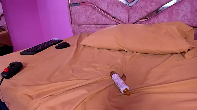 Snapshot of samantaa_liov chatting on February 28, 2026, 7:57 pm samantaa liov online show from February 28, 2026, 7:57 pm