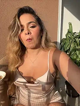 itsdanividarte online show from October 16, 2025, 9:45 pm