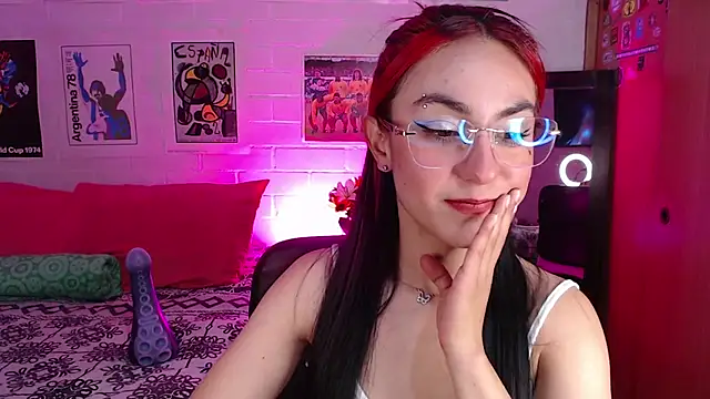 Amy66 online show from July 5, 2026, 7:26 am