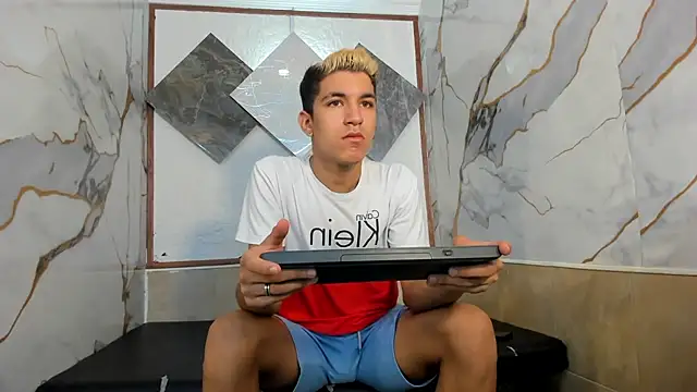 Stiben boy online show from October 10, 2025, 6:53 pm