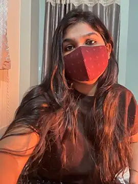 Lisa afreen online show from December 15, 2025, 6:14 pm