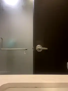 sad fucking boy online show from November 20, 2025, 6:47 am