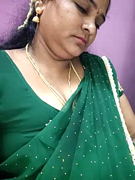 navyasree143 online show from October 30, 2025, 1:26 am