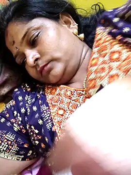 Snapshot of navyasree143 chatting on October 8, 2025, 5:35 pm navyasree143 online show from October 8, 2025, 5:35 pm
