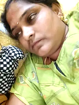 Snapshot of navyasree143 chatting on October 19, 2025, 5:54 am navyasree143 online show from October 19, 2025, 5:54 am