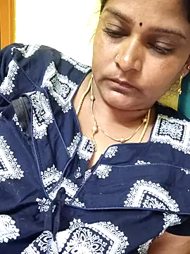 navyasree143 online show from November 13, 2025, 2:15 am