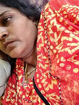 navyasree143 online show from October 24, 2025, 10:58 am