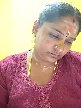 Snapshot of navyasree143 chatting on October 10, 2025, 6:14 am navyasree143 online show from October 10, 2025, 6:14 am