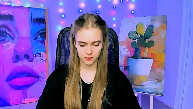 JuneWoods online show from February 18, 2026, 7:17 am