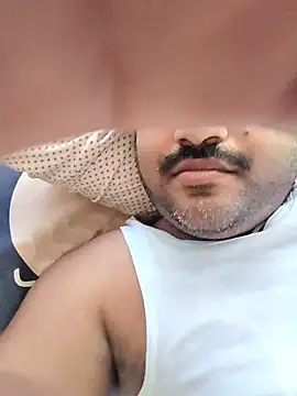 desiyouth94 online show from May 29, 2026, 8:42 am