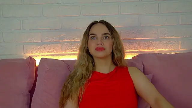 Snapshot of AnitaVenture chatting on October 24, 2025, 4:11 am AnitaVenture online show from October 24, 2025, 4:11 am