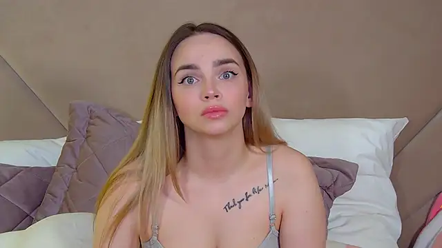 Snapshot of AnitaVenture chatting on January 17, 2026, 4:27 am AnitaVenture online show from January 17, 2026, 4:27 am