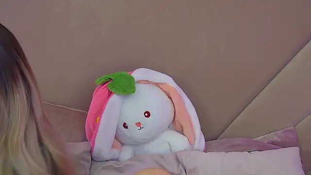 Snapshot of AnitaVenture chatting on November 12, 2025, 4:16 am AnitaVenture online show from November 12, 2025, 4:16 am