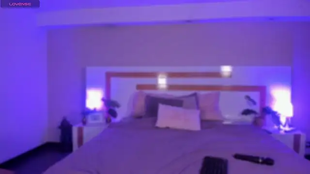 Violeta dh online show from March 16, 2026, 11:47 am