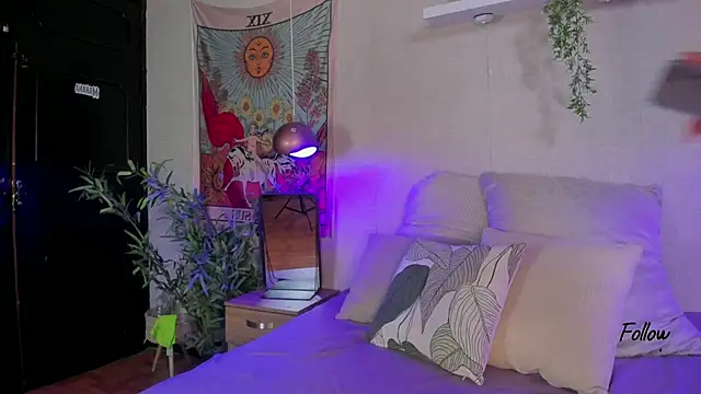 Violeta dh online show from October 23, 2025, 12:04 pm