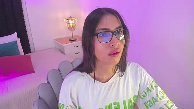 cherrylady 02 online show from October 22, 2025, 12:37 pm