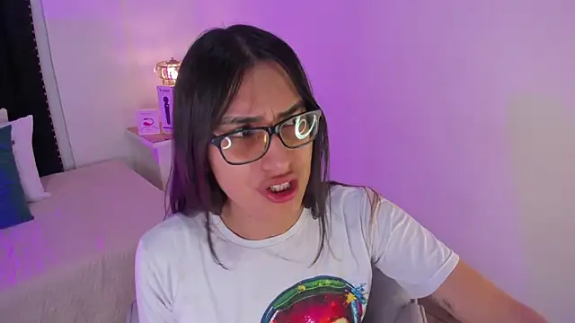 cherrylady 02 online show from October 18, 2025, 12:51 pm