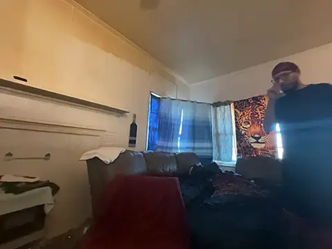 ThrowedWorldWide online show from February 12, 2026, 2:17 pm