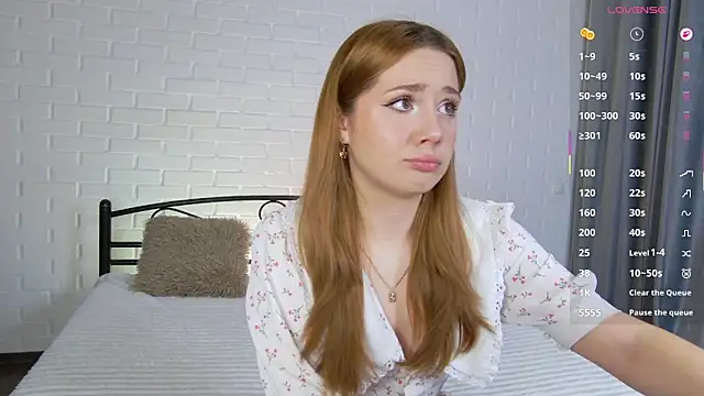 KariDollar online show from April 8, 2026, 8:21 pm