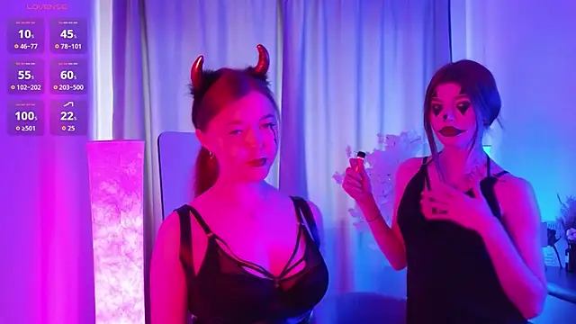 TwixieGuo online show from October 31, 2025, 10:56 am